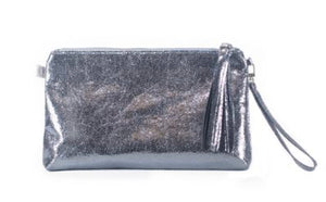 LUXE METALLIC CLUTCH WITH WRISTLET: BLUE